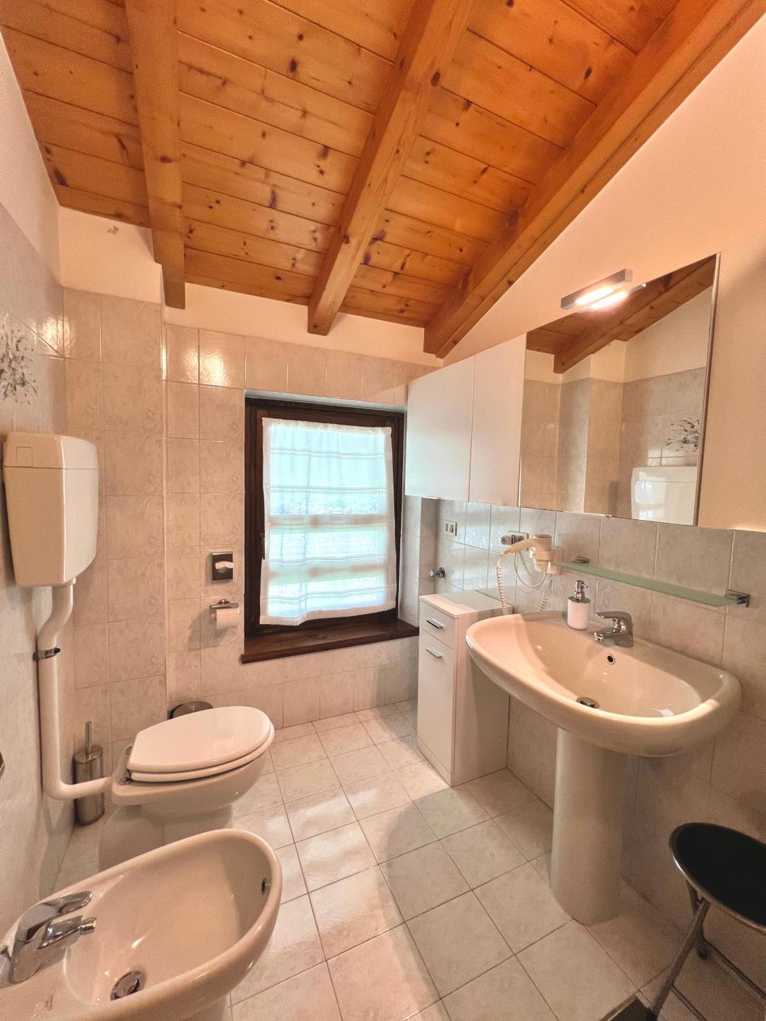 Casa Lucia Apartment Pieve Di Ledro Exterior photo